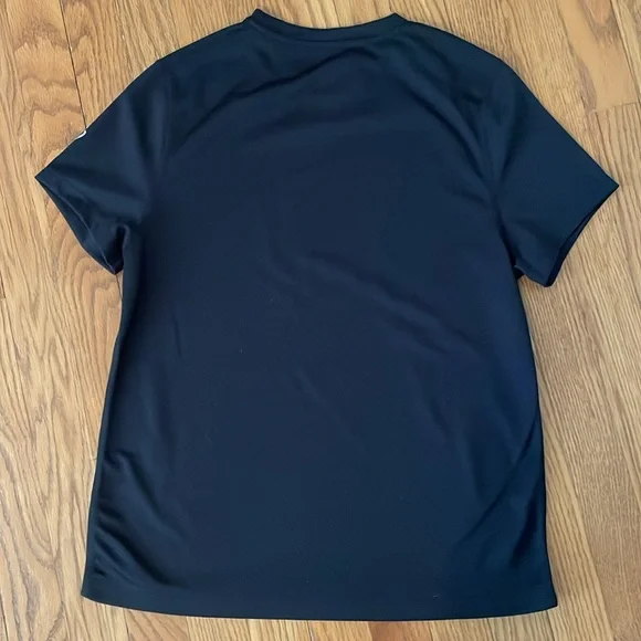 NWT- Womens Short Sleeve Athletic Top ASICS Small Queen Bee - Picture 4 of 4